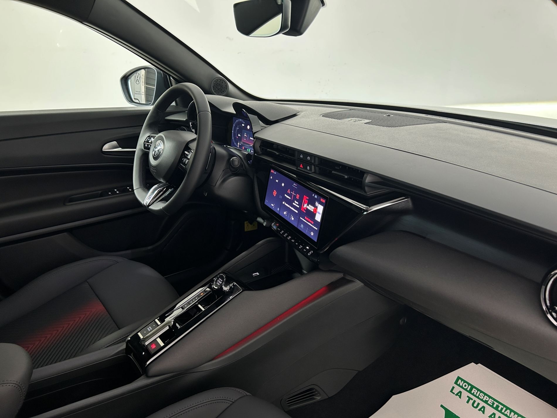 Junior 1.2 ibrida Speciale 145cv - Autoviemme